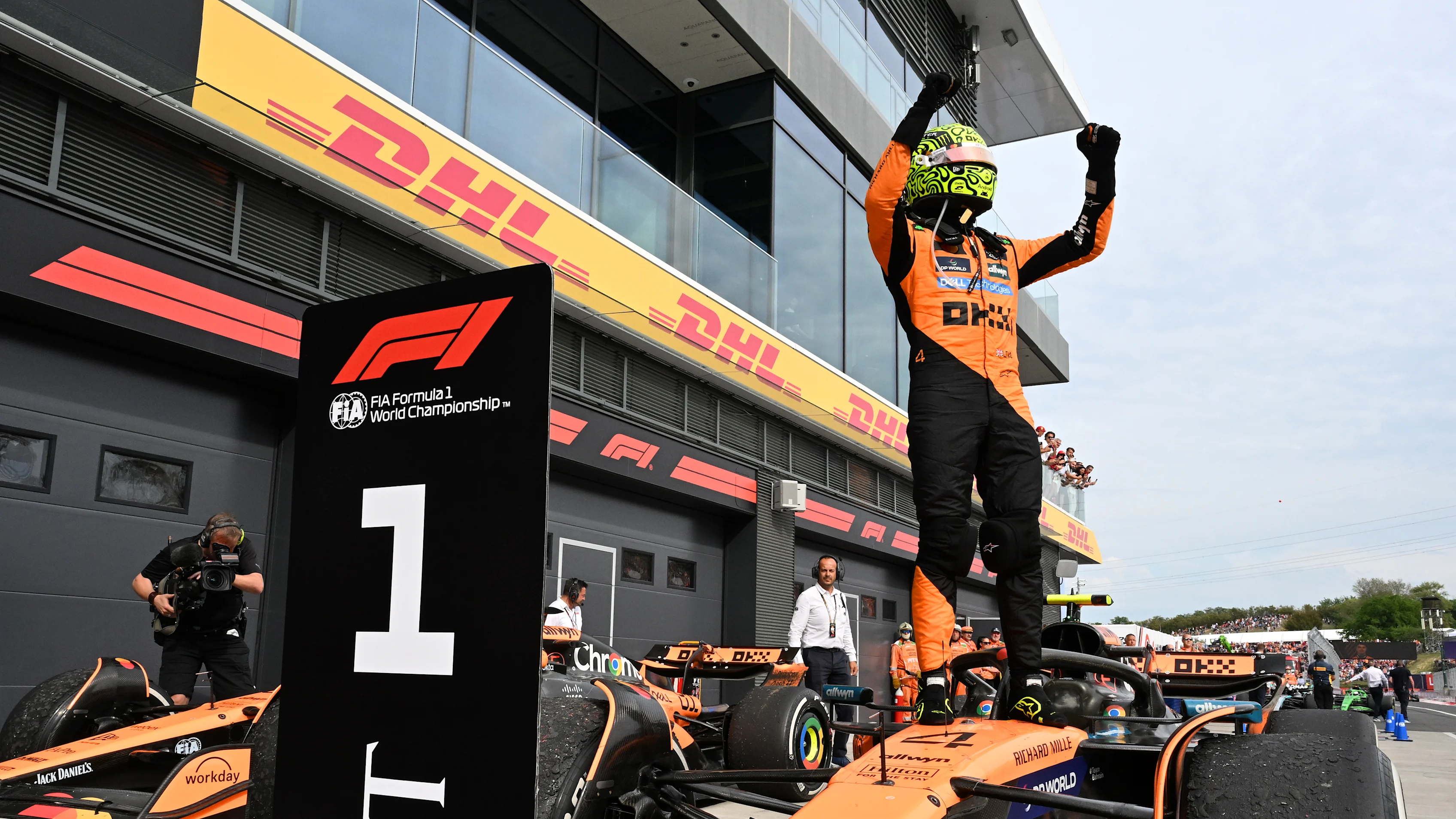 Budapest, Hongrie - 03 août: Lando Norris, vainqueur de la course, de Grande-Bretagne et McLaren célèbre