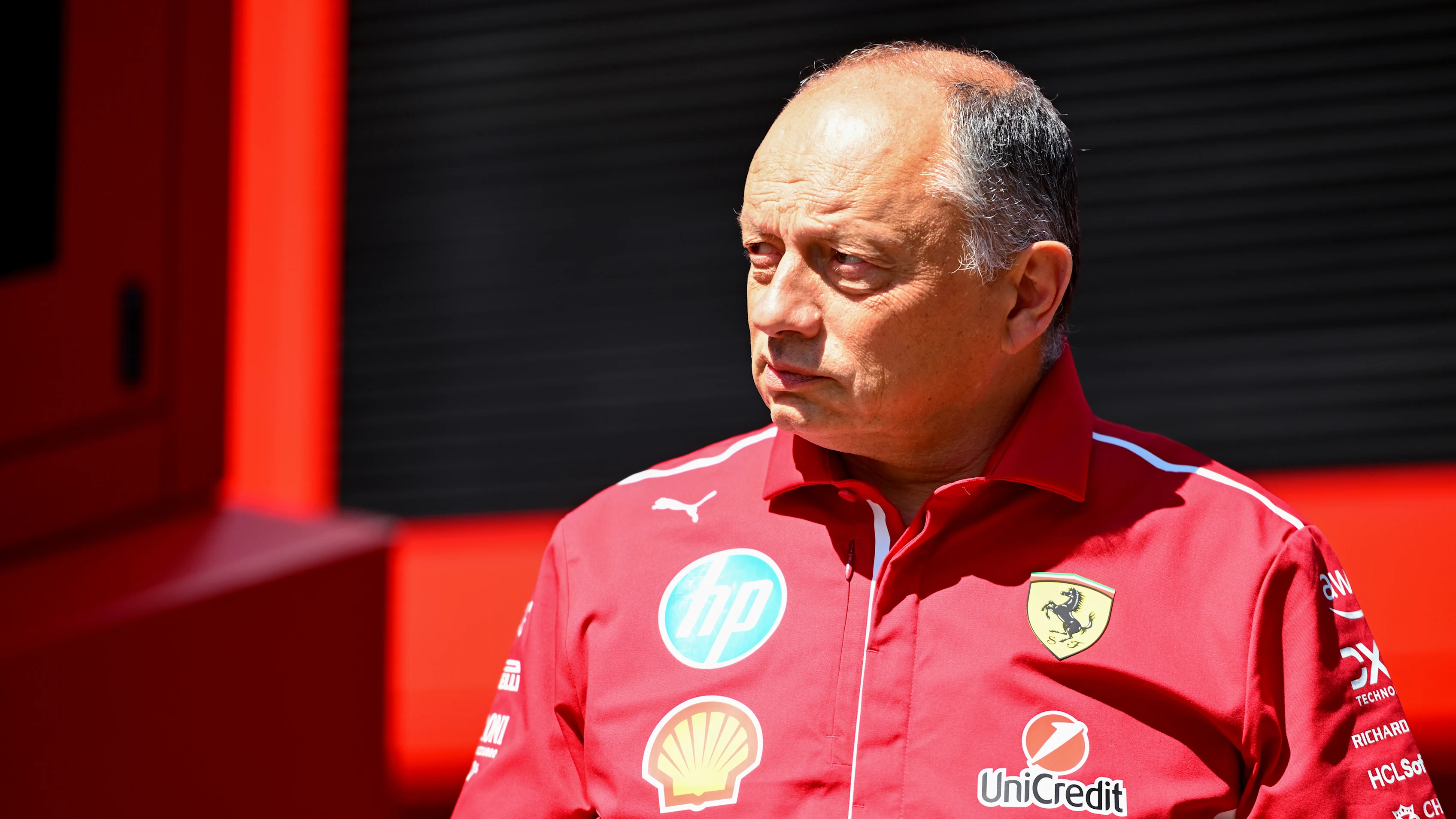 Budapest, Hongrie - 31 juillet: Frédéric Vasseur, directeur de l'équipe de Scuderia Ferrari regarde dans le