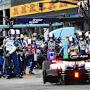 ZANDVOORT, NETHERLANDS - AUGUST 31: Liam Lawson of New Zealand driving the (30) Visa Cash App Racing Bulls VCARB 02 makes a pitstop with a blown tyre during the F1 Grand Prix of Netherlands at Circuit Zandvoort on August 31, 2025 in Zandvoort, Netherlands. (Photo by Mark Thompson/Getty Images)