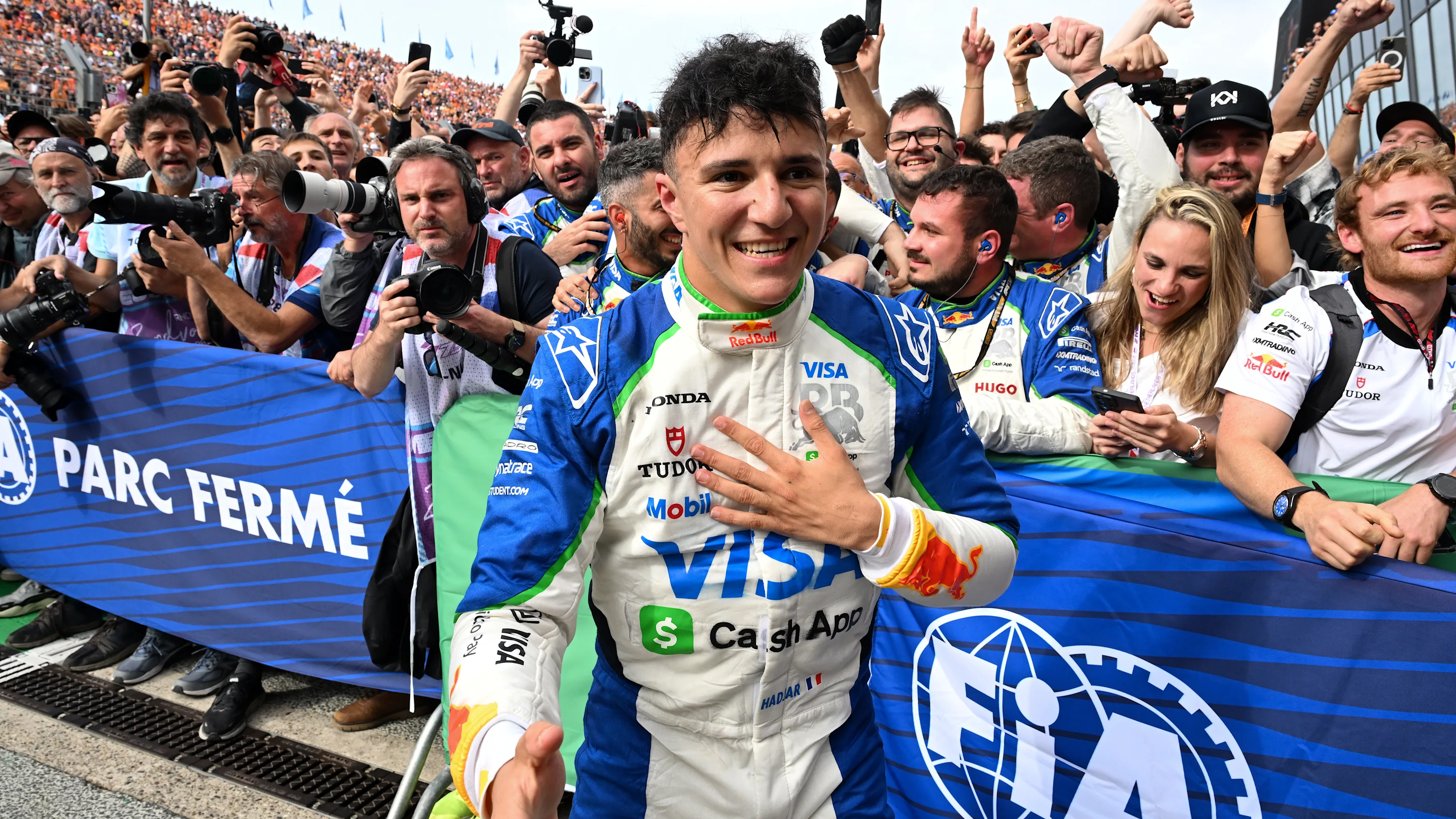 Zandvoort, Pays-Bas - 31 août: troisième Isack Hadjar de France et Visa Cash App Racing