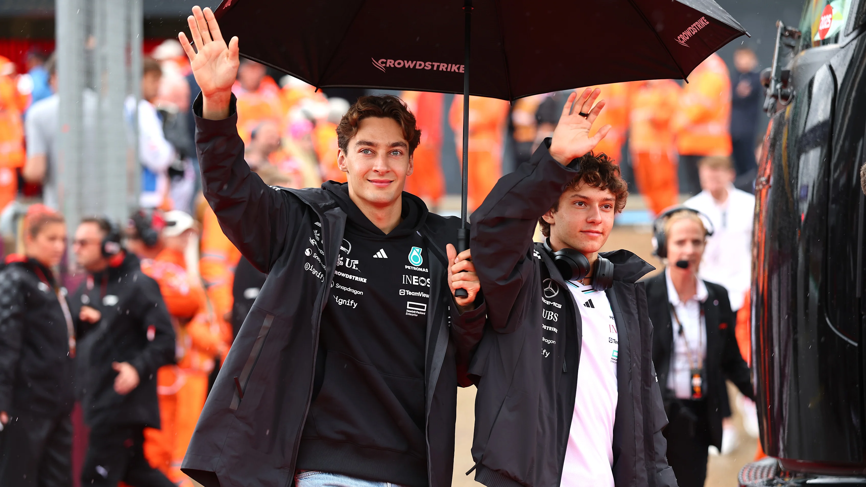 Northampton, Angleterre - 06 juillet: George Russell de Grande-Bretagne et Mercedes AMG Petronas F1 Team