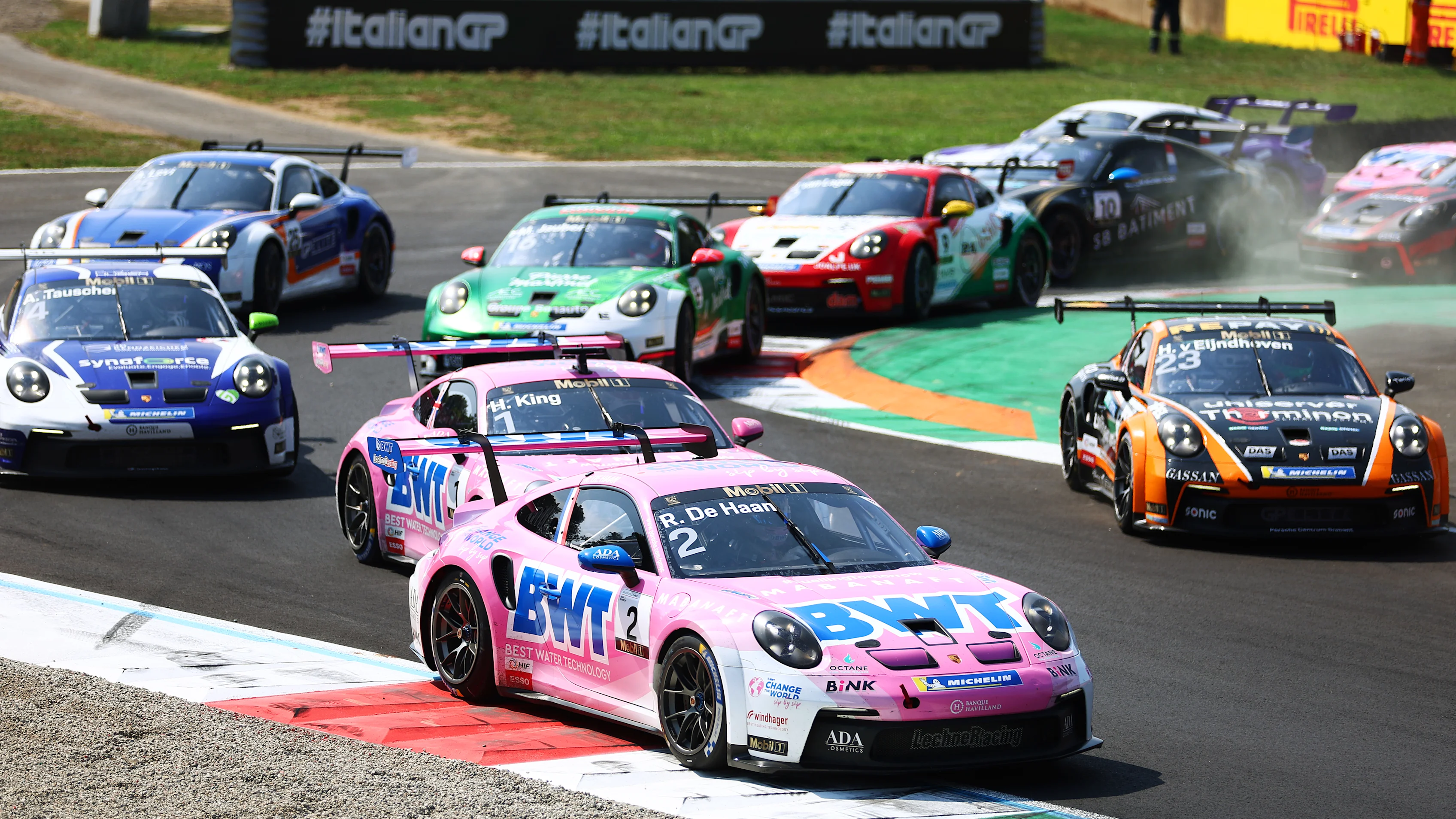 Monza, Italie - 01 septembre: Robert de Haan des Pays-Bas et BWT Lechner Racing (2) mène Harry