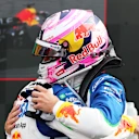 Le coéquipier des Bulls de course Liam Lawson est l'un des premiers à embrasser la recrue.