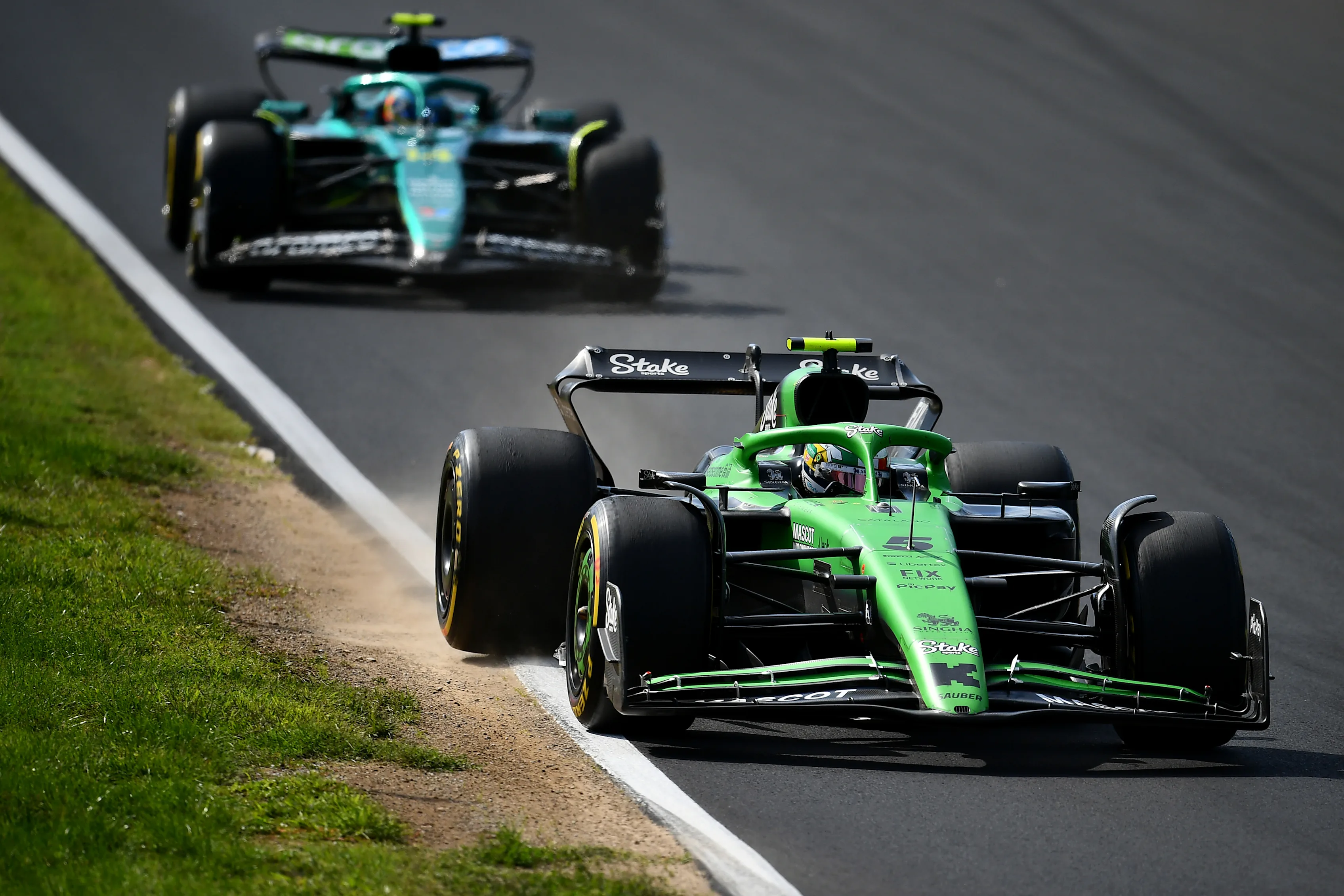 Monza, Italie - 07 septembre: Gabriel Bortoleto du Brésil conduisant le (5) Kick Sauber C45 Ferrari