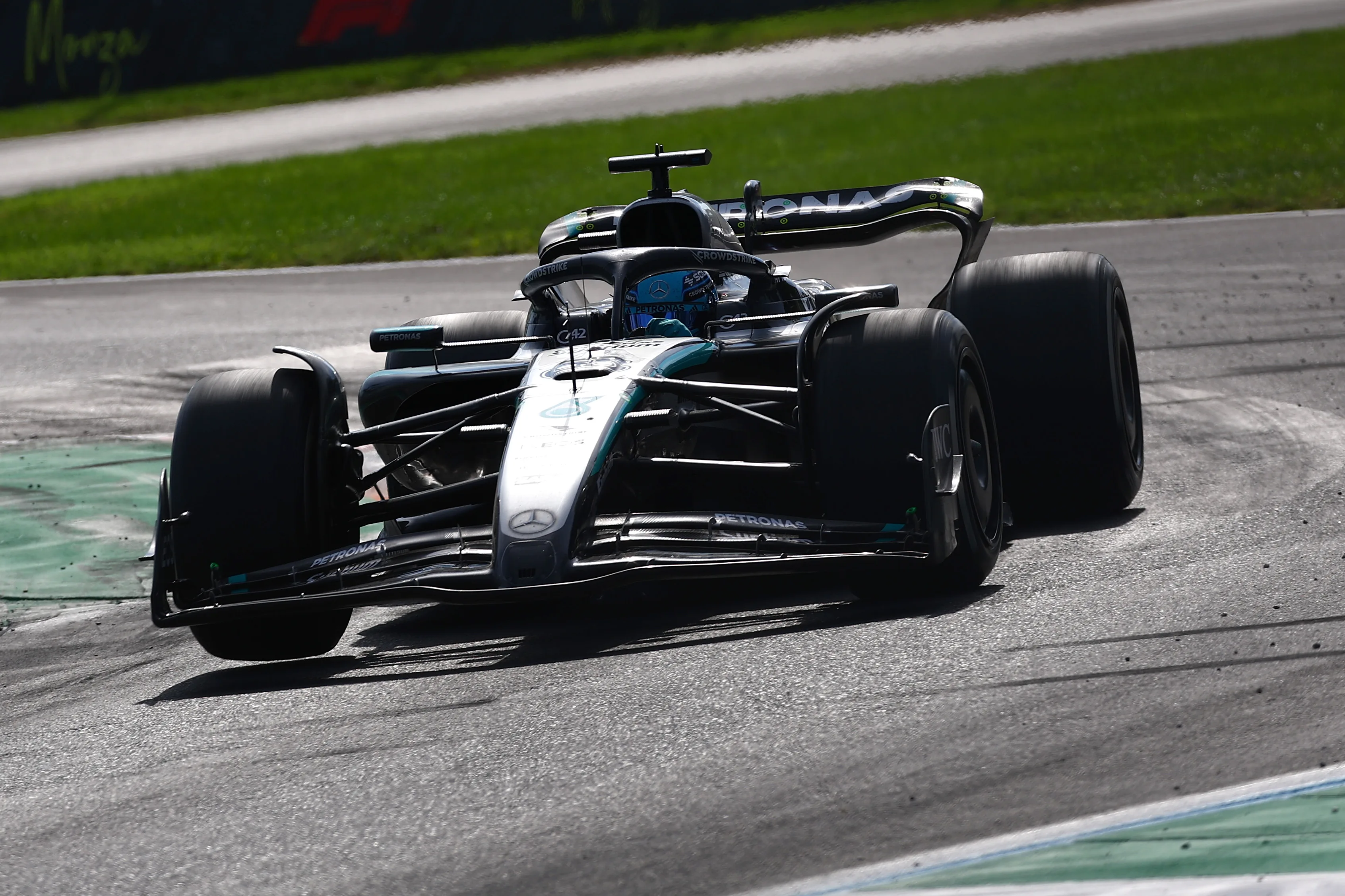 Monza, Italie - 07 septembre: George Russell de Grande-Bretagne conduisant le (63) Mercedes Amg Petronas