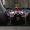BAKU, AZERBAIJAN - SEPTEMBER 20: Yuki Tsunoda of Japan driving the (22) Oracle Red Bull Racing RB21 on track during qualifying ahead of the F1 Grand Prix of Azerbaijan at Baku City Circuit on September 20, 2025 in Baku, Azerbaijan. (Photo by Joe Portlock/Getty Images)