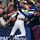 BAKU, AZERBAIJAN - SEPTEMBER 21: Third placed Carlos Sainz of Spain and Williams celebrates with his team on arrival in parc ferme during the F1 Grand Prix of Azerbaijan at Baku City Circuit on September 21, 2025 in Baku, Azerbaijan. (Photo by Mark Sutton - Formula 1/Formula 1 via Getty Images)