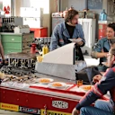 La campagne `` goûte à la famille '' de Barilla reconstitue l'histoire de la façon dont la cuisine de Pasticcino les a rassemblés dans le paddock - même ceux qui étaient rivaux sur la piste