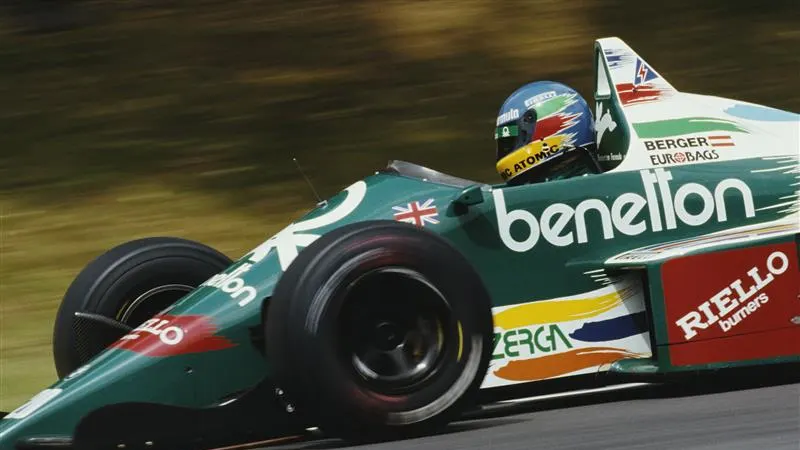 Gerhard Berger conduit le Benetton Tyrrell 012