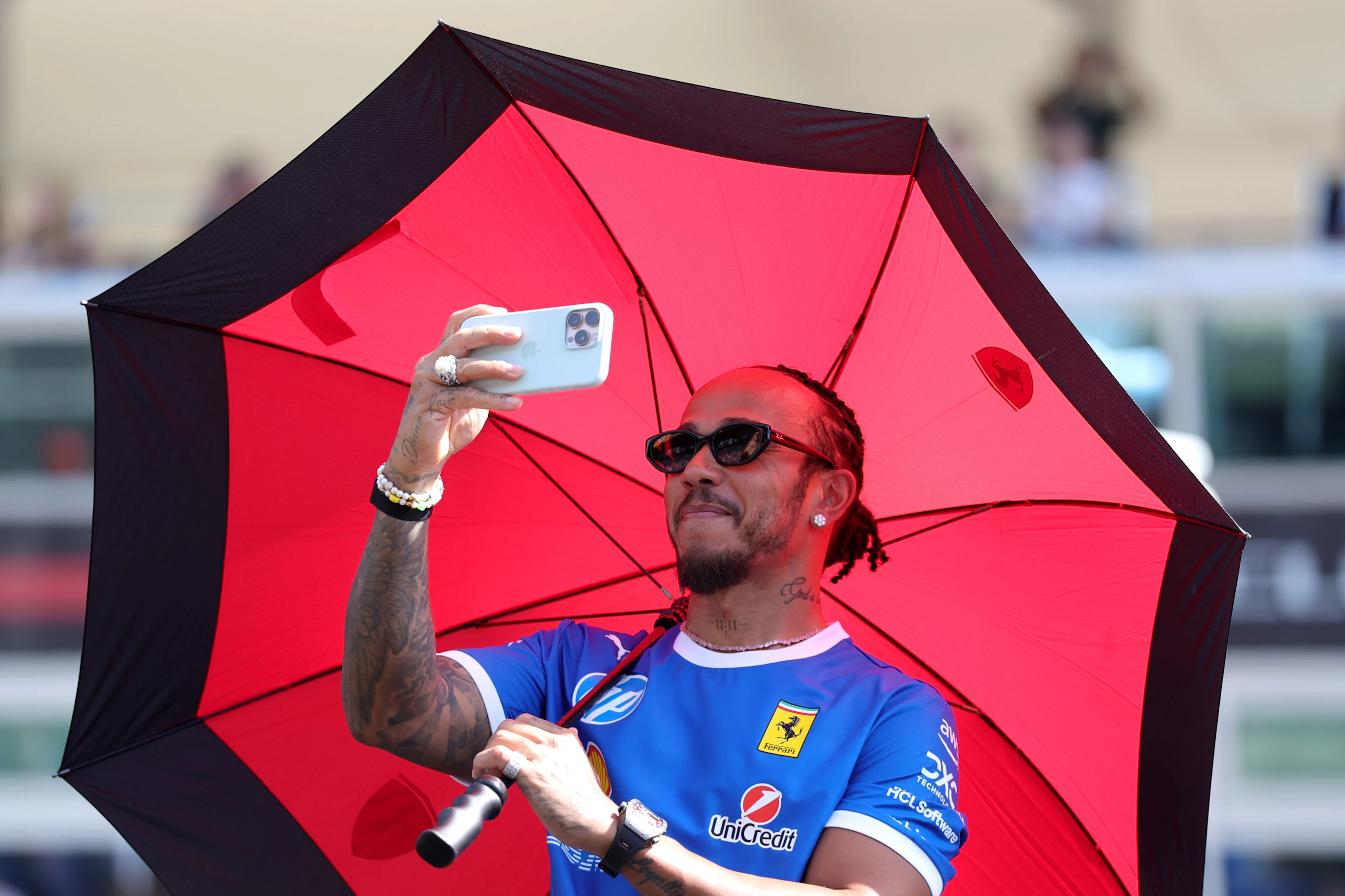 Monza, Italie - 07 septembre: Lewis Hamilton de Grande-Bretagne et Scuderia Ferrari prend une photo