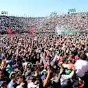 L'atmosphère était électrique à l'intérieur du Foro Sol lors de la célébration du premier podium à domicile de Checo