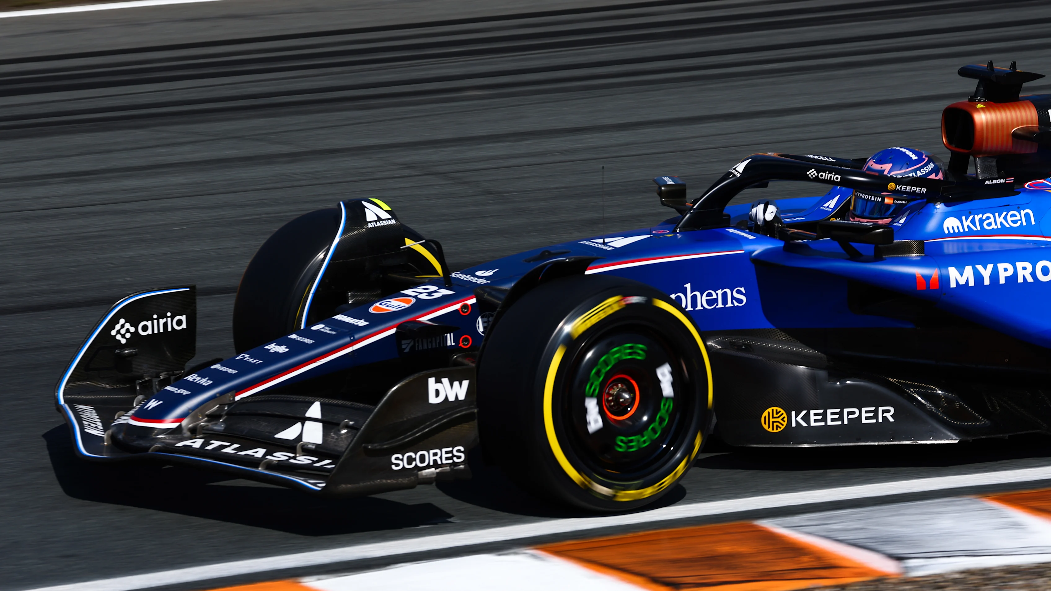 ZANDVOORT, PAYS-BAS - 30 AOÛT : Alexander Albon de Thaïlande au volant de la (23) Williams FW47