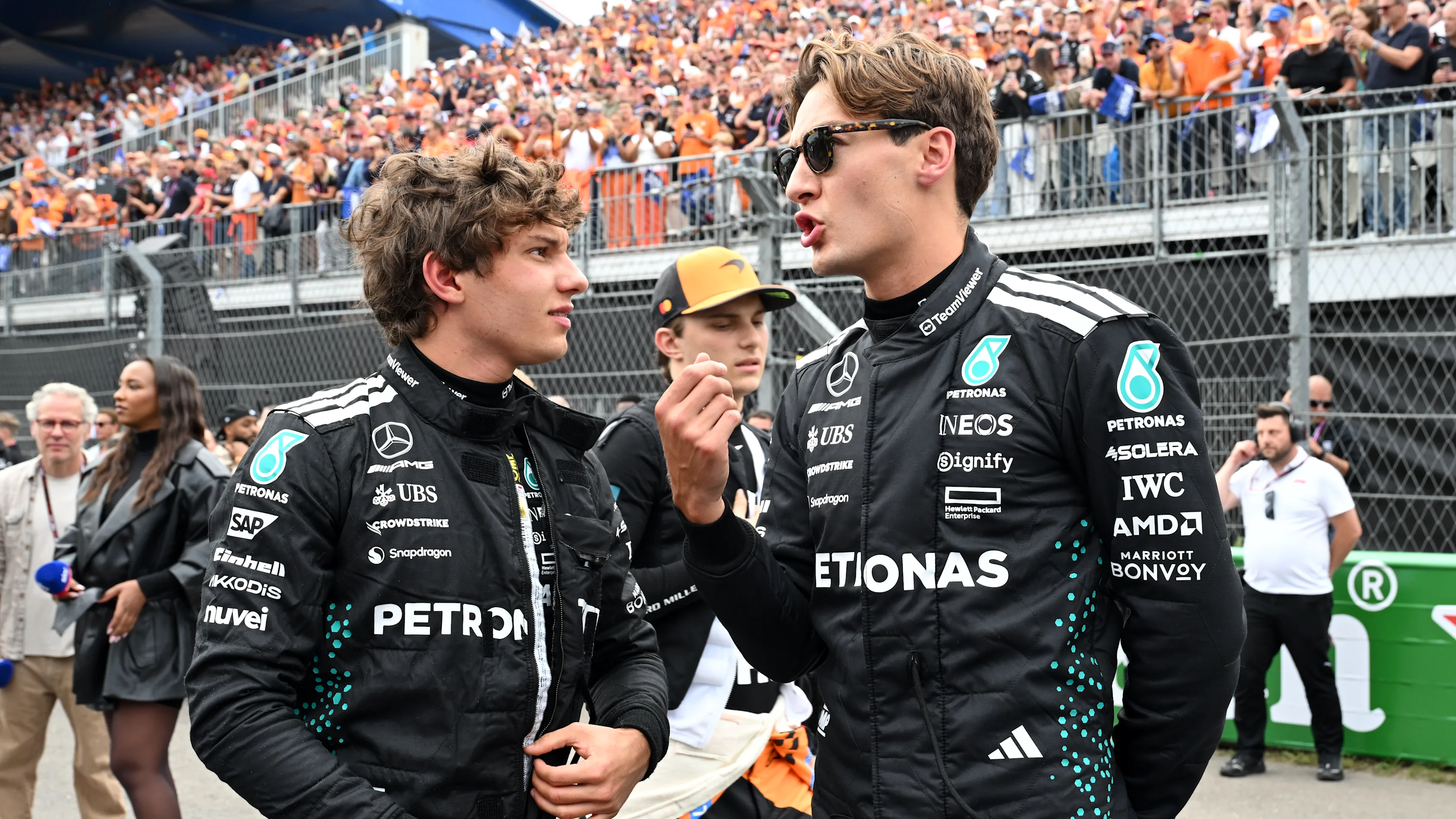 ZANDVOORT, PAYS-BAS - 31 AOÛT : Andrea Kimi Antonelli d'Italie et Mercedes AMG Petronas F1