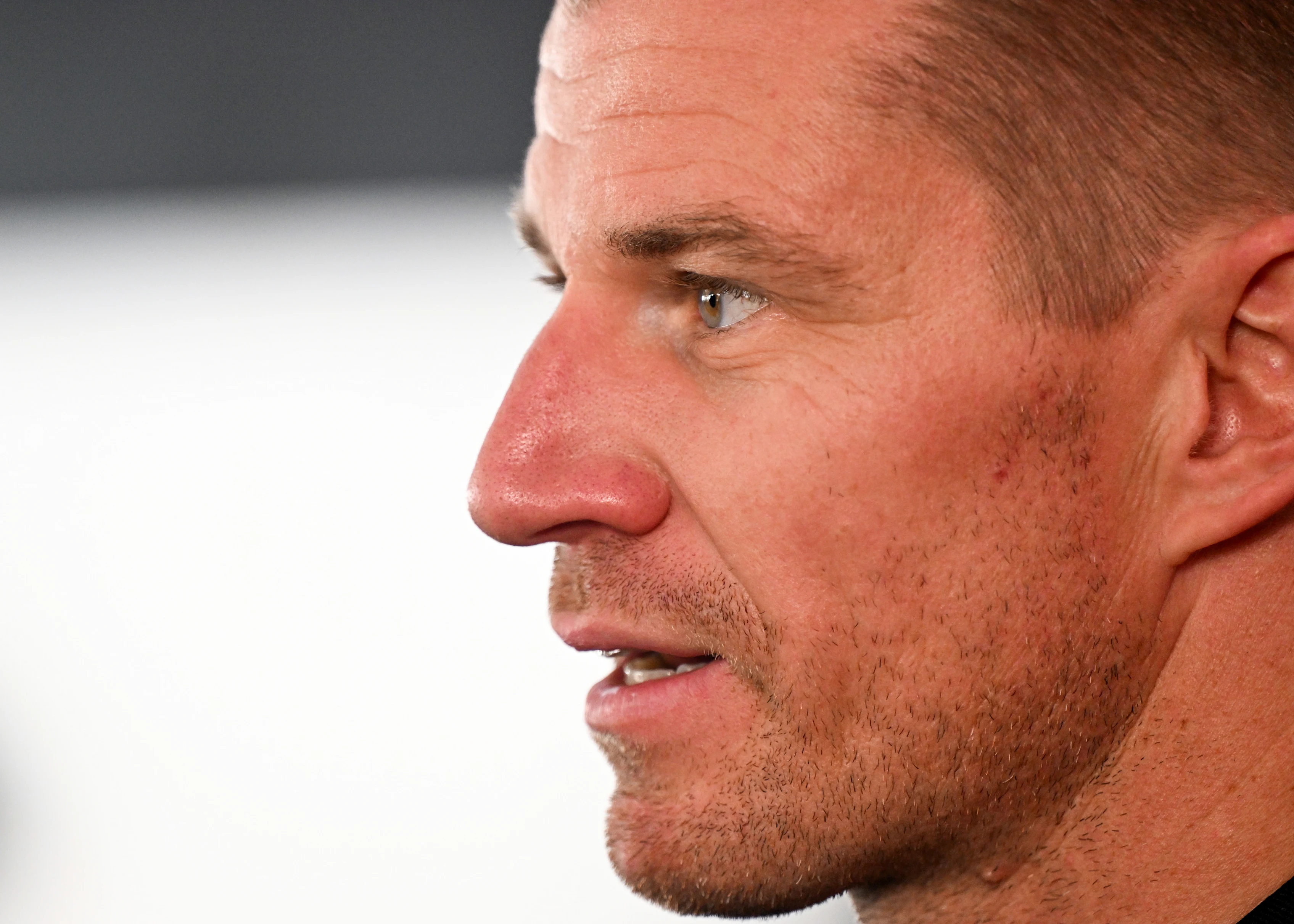 Singapour, Singapour - 02 octobre: ​​Nico Hulkenberg d'Allemagne et pieu F1 Team Kick Sauber Talks