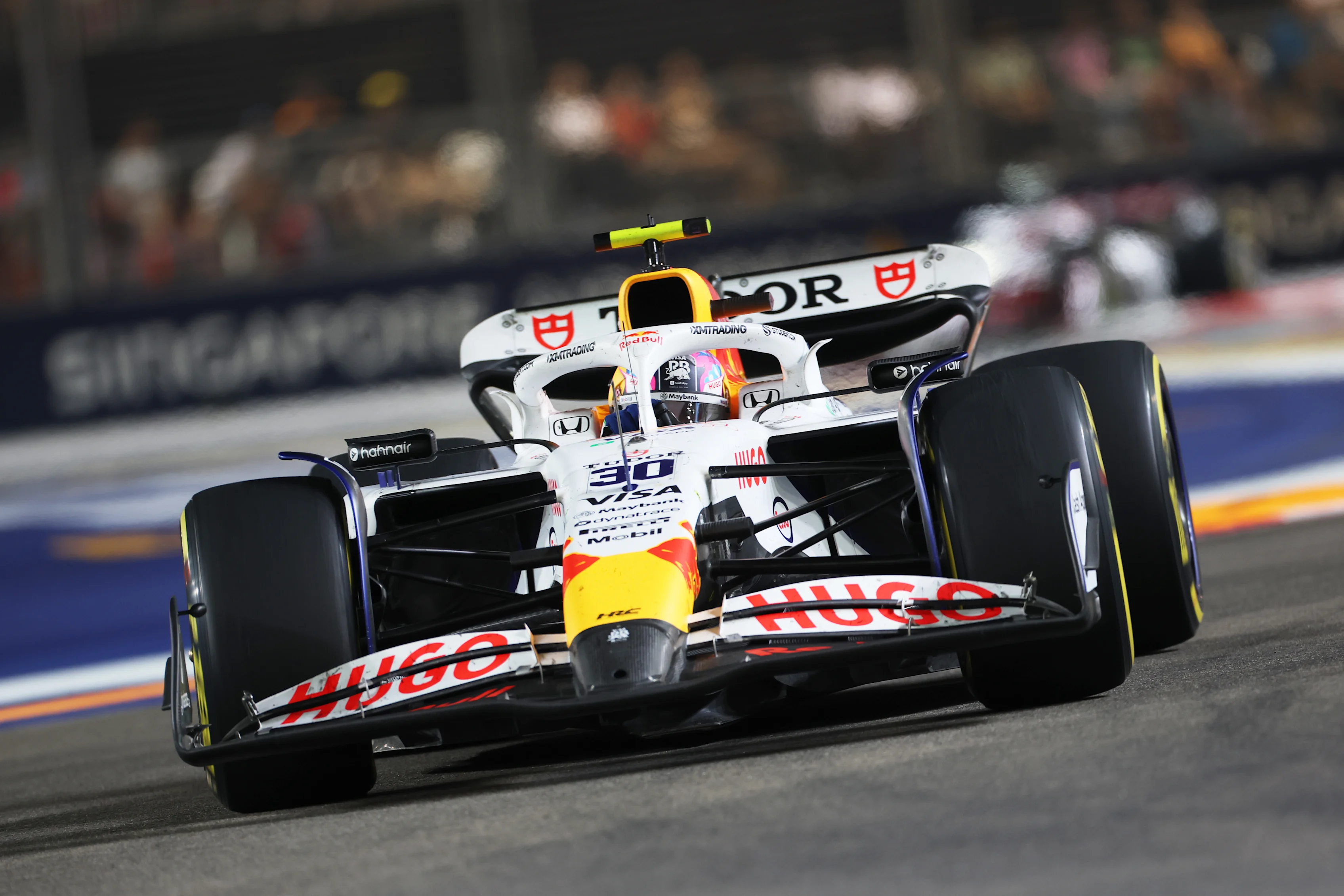 Singapour, Singapour - 05 octobre: ​​Liam Lawson de Nouvelle-Zélande conduisant le (30) Visa Cash App Racing