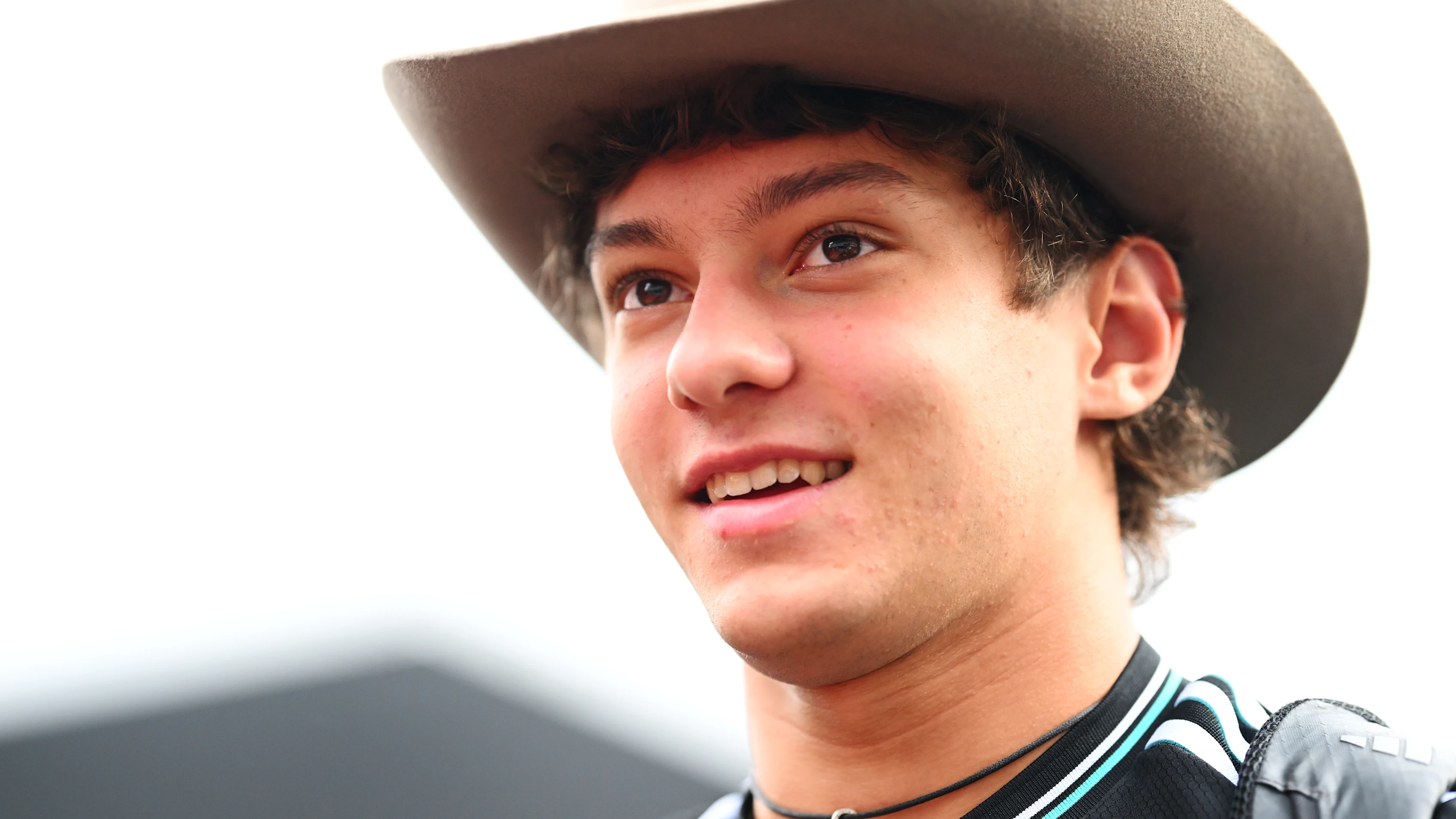 AUSTIN, TEXAS - 16 OCTOBRE : Andrea Kimi Antonelli d'Italie et Mercedes AMG Petronas F1 Team