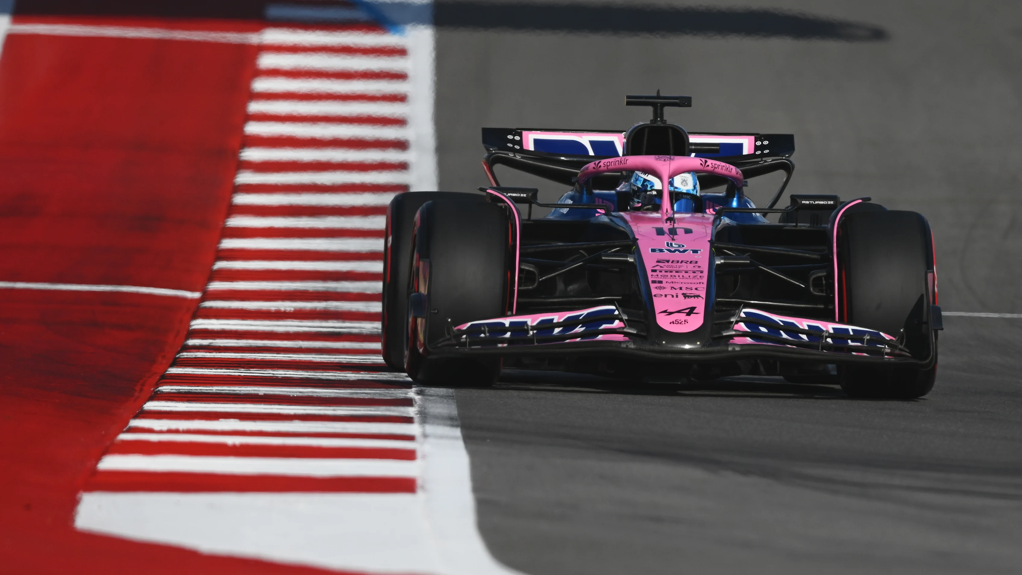AUSTIN, TEXAS - OCTOBER 18: Pierre Gasly of France driving the (10) Alpine F1 A525 Renault on track during Qualifying ahead of the F1 Grand Prix of United States at Circuit of The Americas on October 18, 2025 in Austin, Texas. (Photo by Clive Mason/Getty Images)