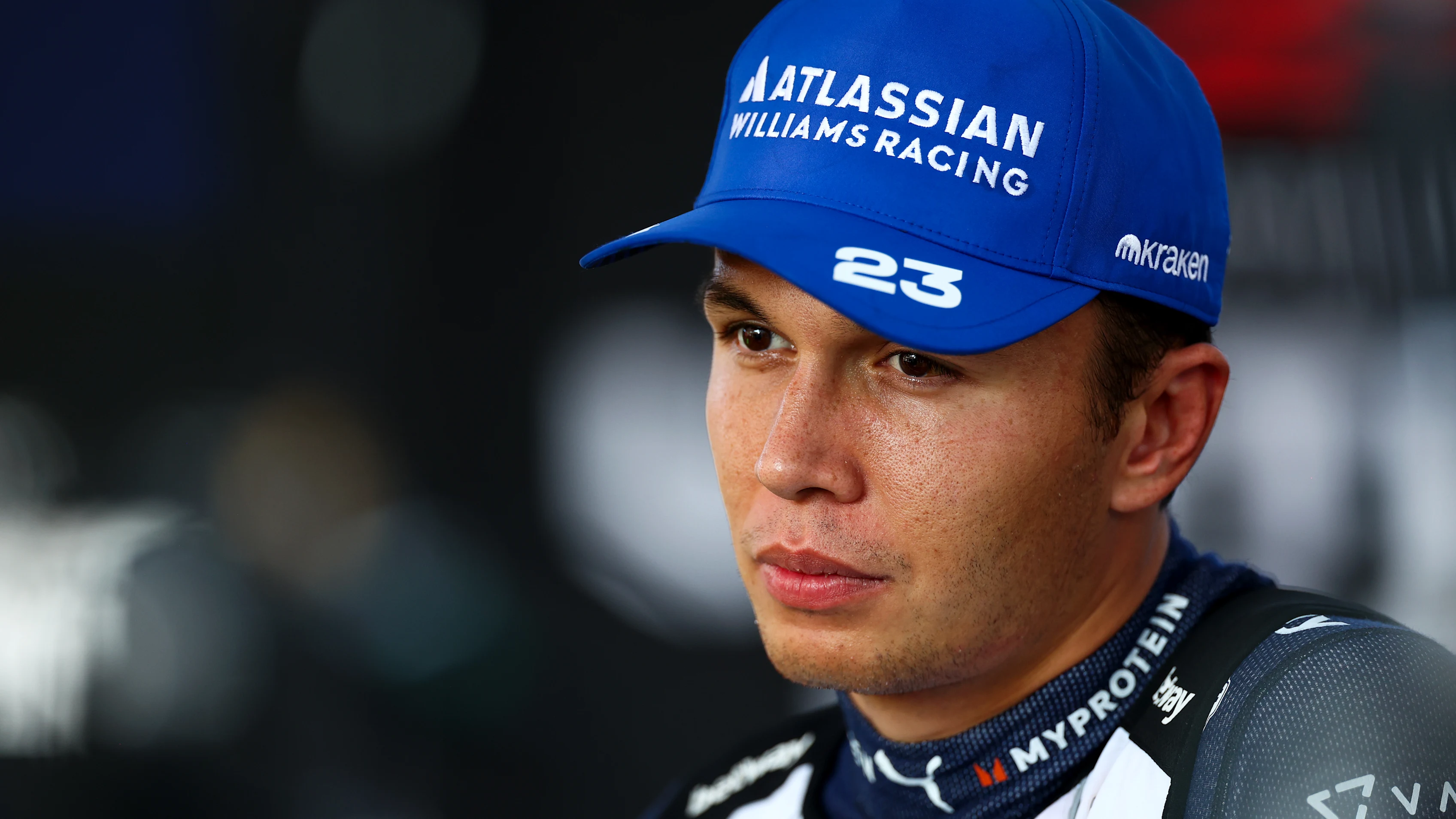 AUSTIN, TEXAS - 18 OCTOBRE : Alexander Albon, de Thaïlande, qualifié au dix-neuvième rang, et Williams sont