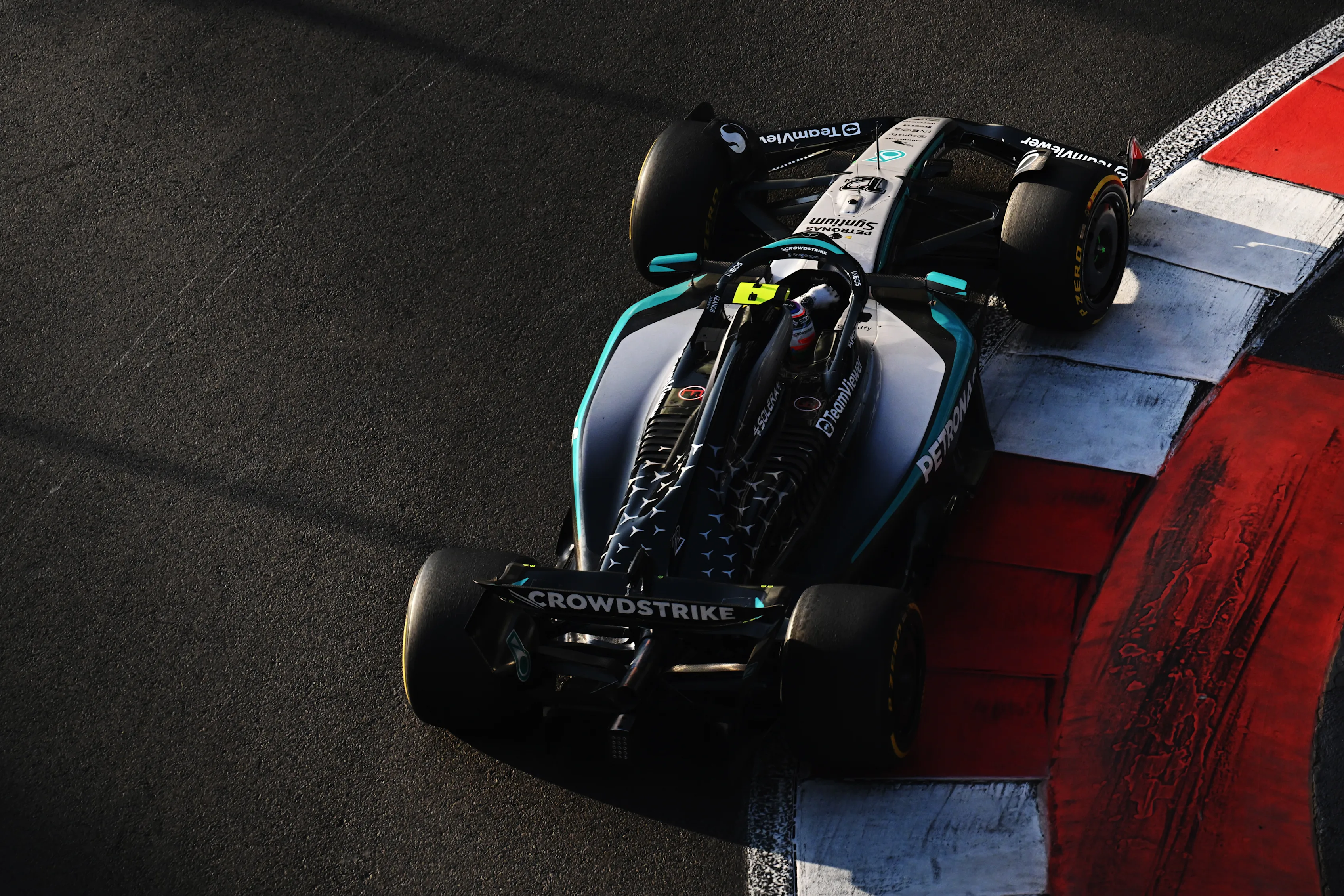 MEXICO, MEXIQUE - 24 OCTOBRE : Andrea Kimi Antonelli, d'Italie, au volant de la (12) Mercedes AMG