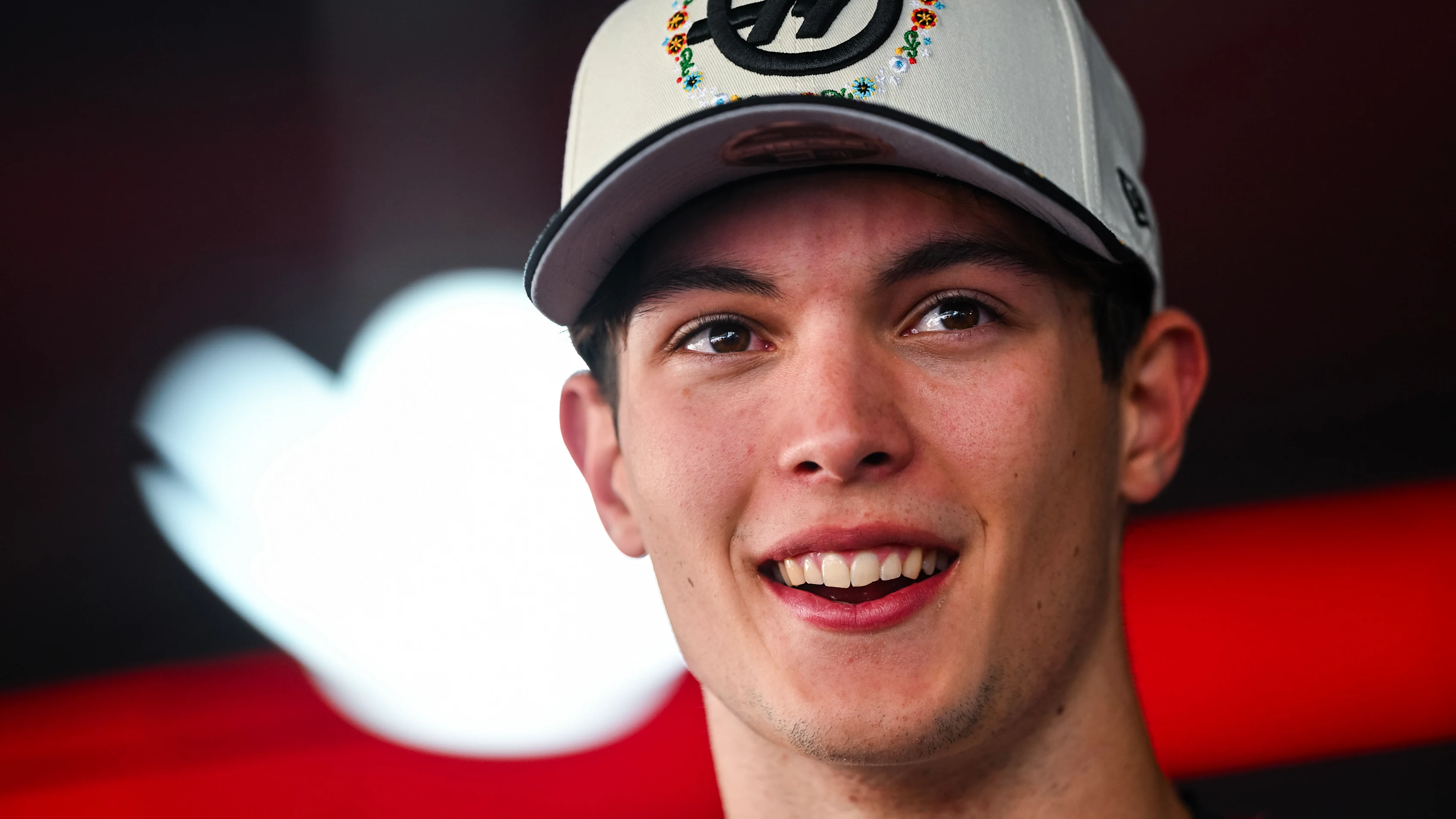 MEXICO, MEXIQUE - 26 OCTOBRE : Oliver Bearman, quatrième de Grande-Bretagne et Haas F1, est