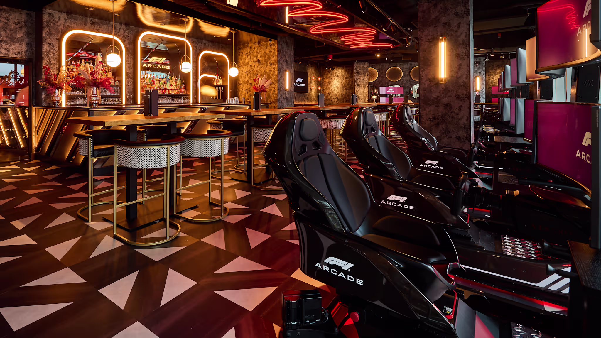 Amour, lumières et temps au tour : idées de rendez-vous pour la Saint-Valentin pour les fans de F1