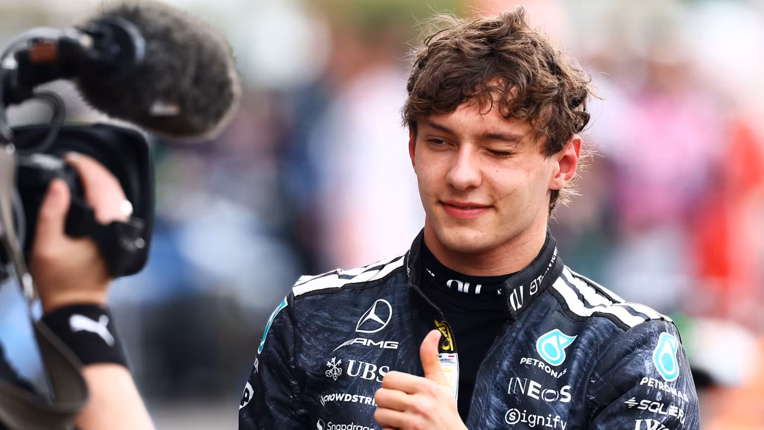 Antonelli évalue à quel point il a progressé au cours de la deuxième saison de F1 en expliquant où Russell a toujours l’avantage